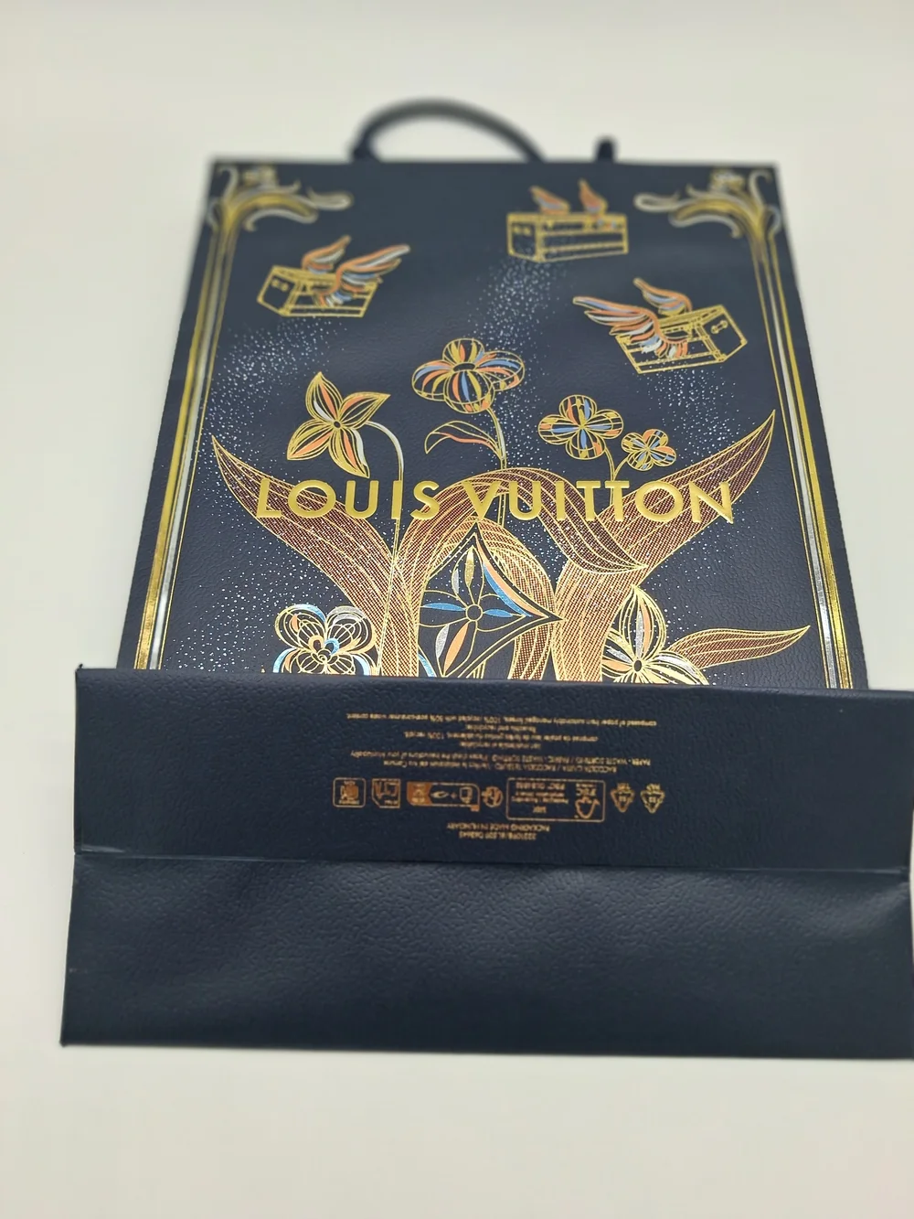 LOUIS VUITTON Le Voyage des Lumières Holiday Gift Bag Trunk Floral Navy Gold